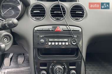 Хетчбек Peugeot 308 2013 в 