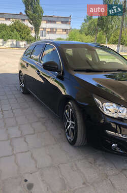 Універсал Peugeot 308 2015 в Запоріжжі