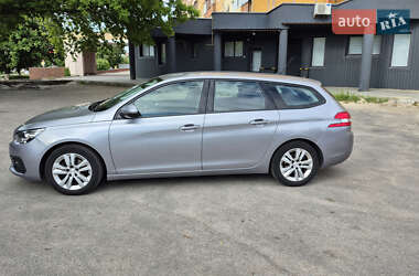 Универсал Peugeot 308 2018 в 