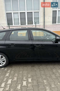 Универсал Peugeot 308 2019 в 