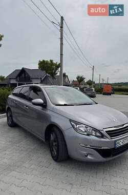 Універсал Peugeot 308 2016 в Винниках