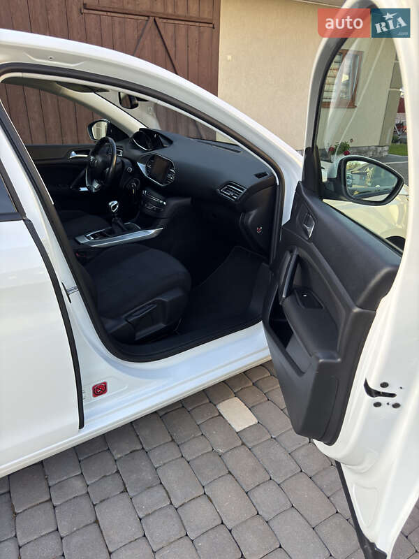 Универсал Peugeot 308 2014 в Коломые