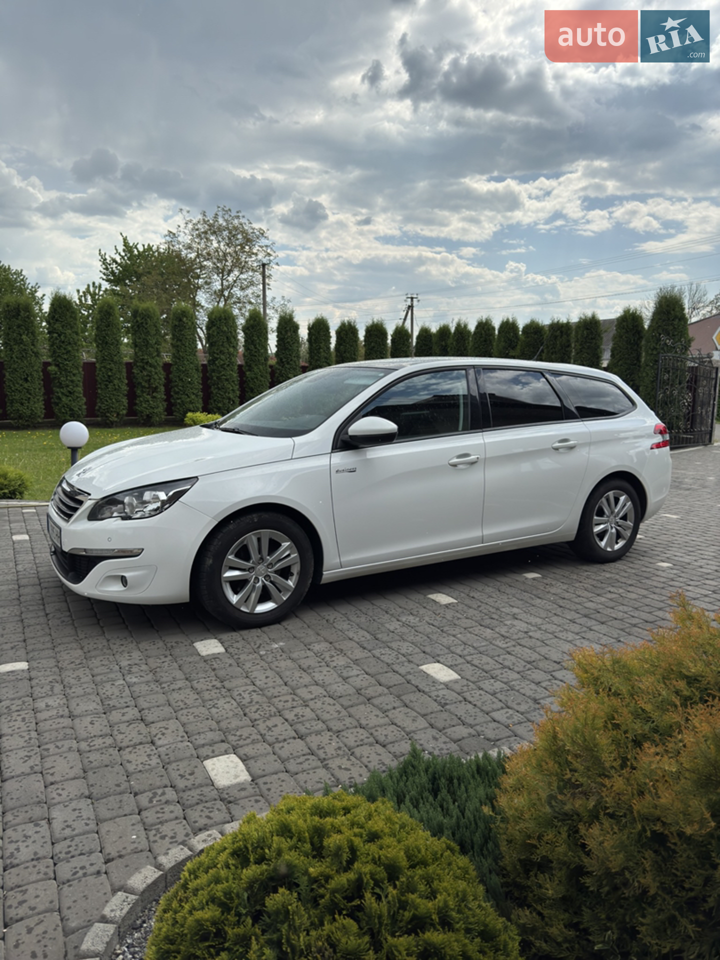 2014 Peugeot 308 - мініатюра 10