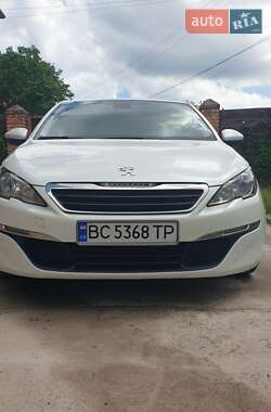 Універсал Peugeot 308 2015 в Дніпрі