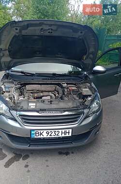 Универсал Peugeot 308 2015 в 