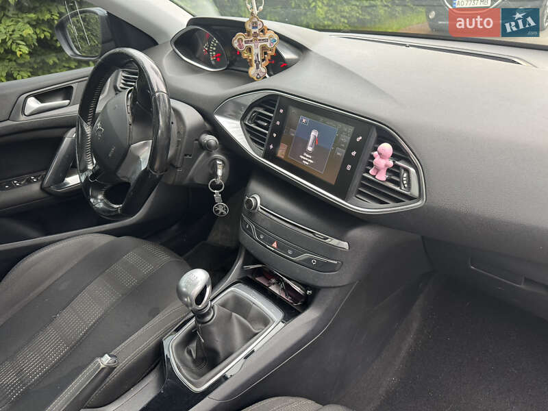 Універсал Peugeot 308 2015 в Перечині фото 13 Універсал Peugeot 308 2015 в Перечині