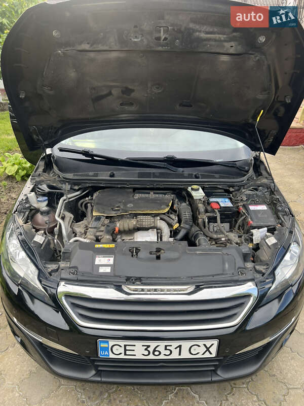 Універсал Peugeot 308 2015 в Чернівцях