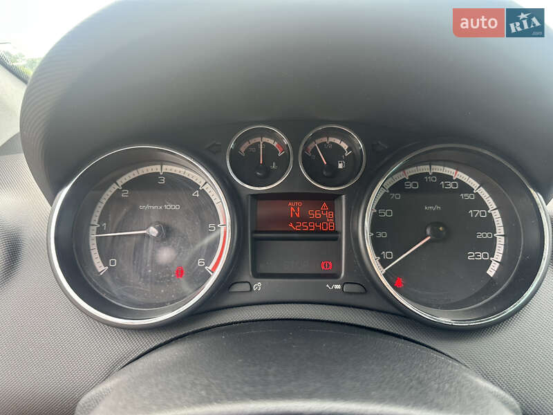 Універсал Peugeot 308 2011 в Житомирі