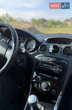 Кабриолет Peugeot 308 2009 в 