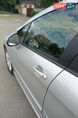 Хэтчбек Peugeot 308 2011 в 