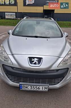 Универсал Peugeot 308 2010 в 