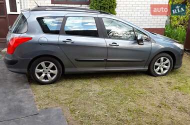 Универсал Peugeot 308 2011 в Прилуках