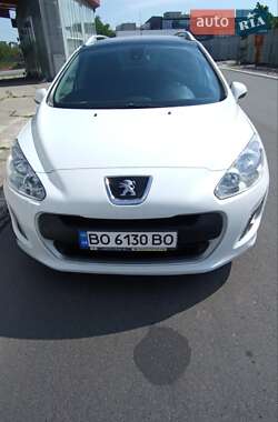 Универсал Peugeot 308 2013 в 