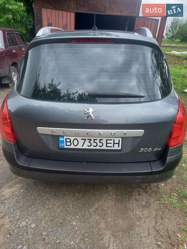 Универсал Peugeot 308 2010 в Гайсине