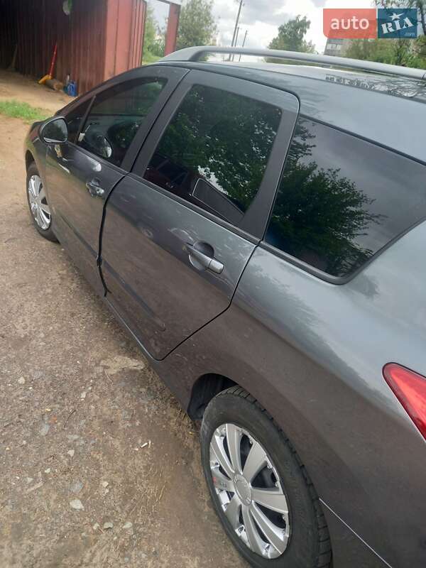 Универсал Peugeot 308 2010 в Гайсине