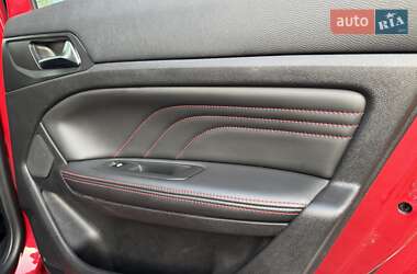 Универсал Peugeot 308 2015 в 