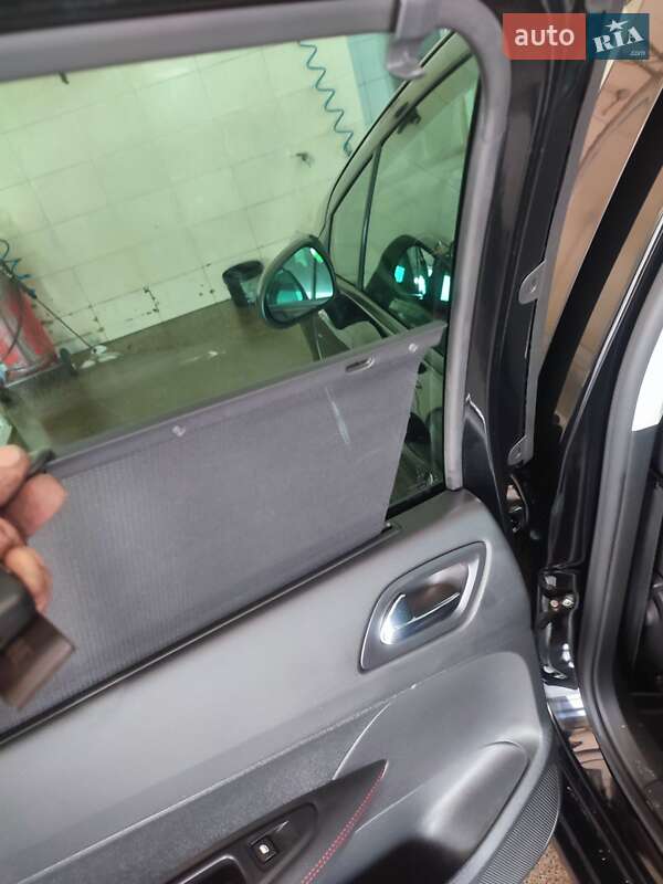 Универсал Peugeot 308 2013 в Луцке