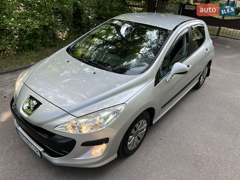 Peugeot 308 2010