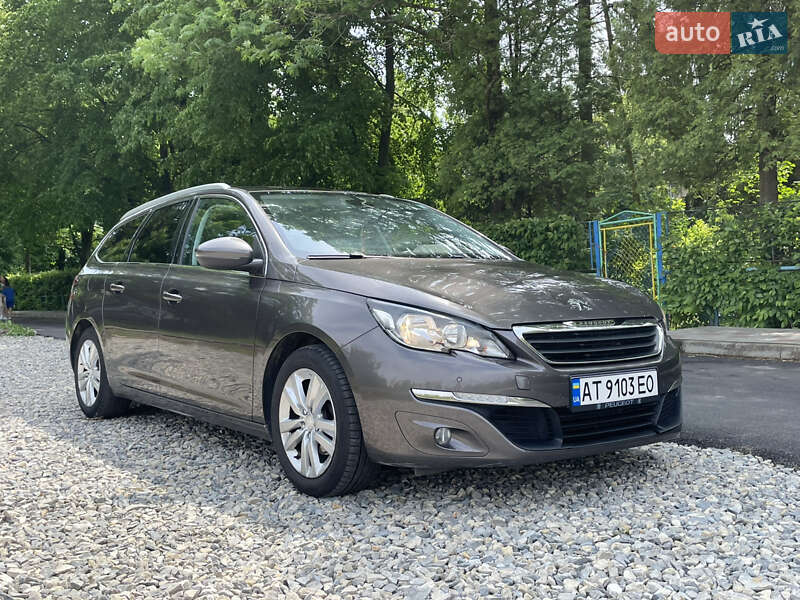 Универсал Peugeot 308 2014 в 