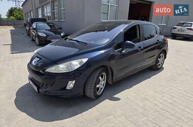 Хетчбек Peugeot 308 2010 в Львові