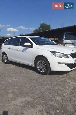 Универсал Peugeot 308 2015 в Сумах