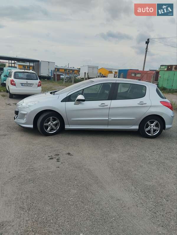 Хэтчбек Peugeot 308 2007 в Черкассах