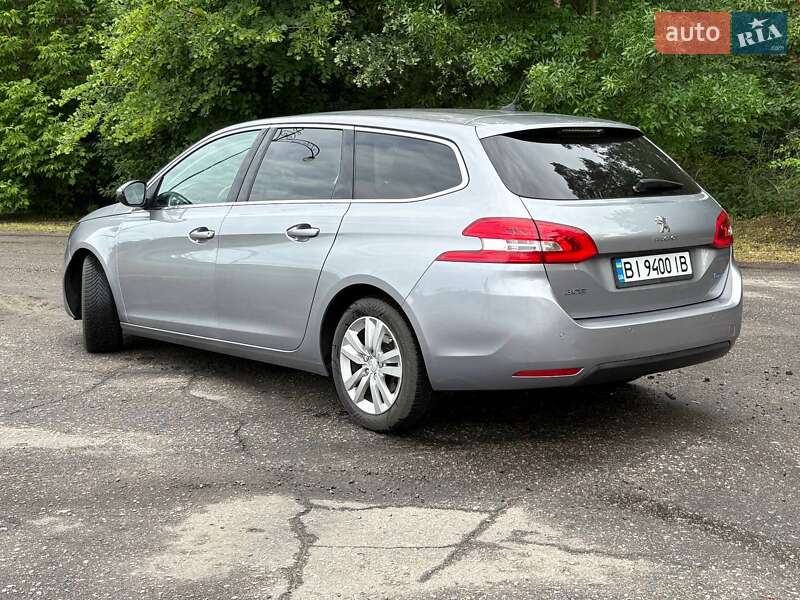 Універсал Peugeot 308 2015 в Полтаві