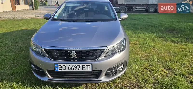Peugeot 308