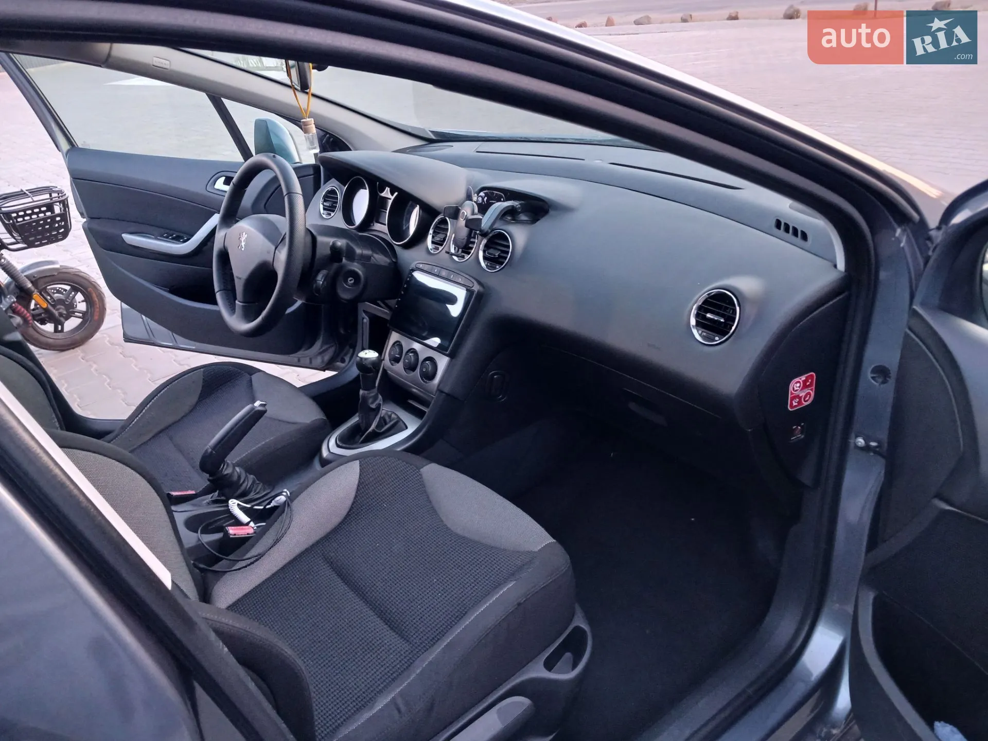 2010 Peugeot 308 - мініатюра 12