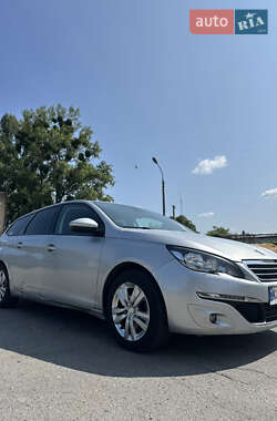Универсал Peugeot 308 2016 в Звенигородке