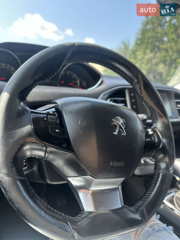 Универсал Peugeot 308 2016 в Звенигородке