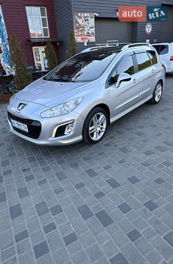 Универсал Peugeot 308 2014 в Киеве