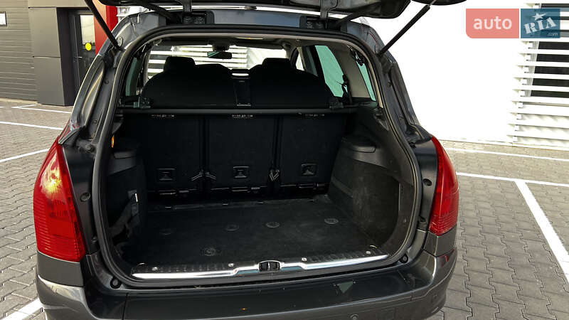 Універсал Peugeot 308 2011 в Львові