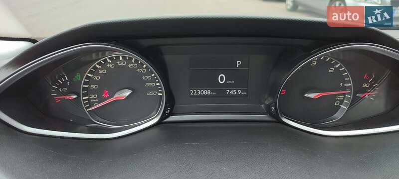 Универсал Peugeot 308 2016 в Луцке