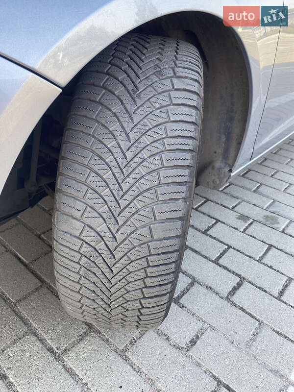 Універсал Peugeot 308 2015 в Шептицькому