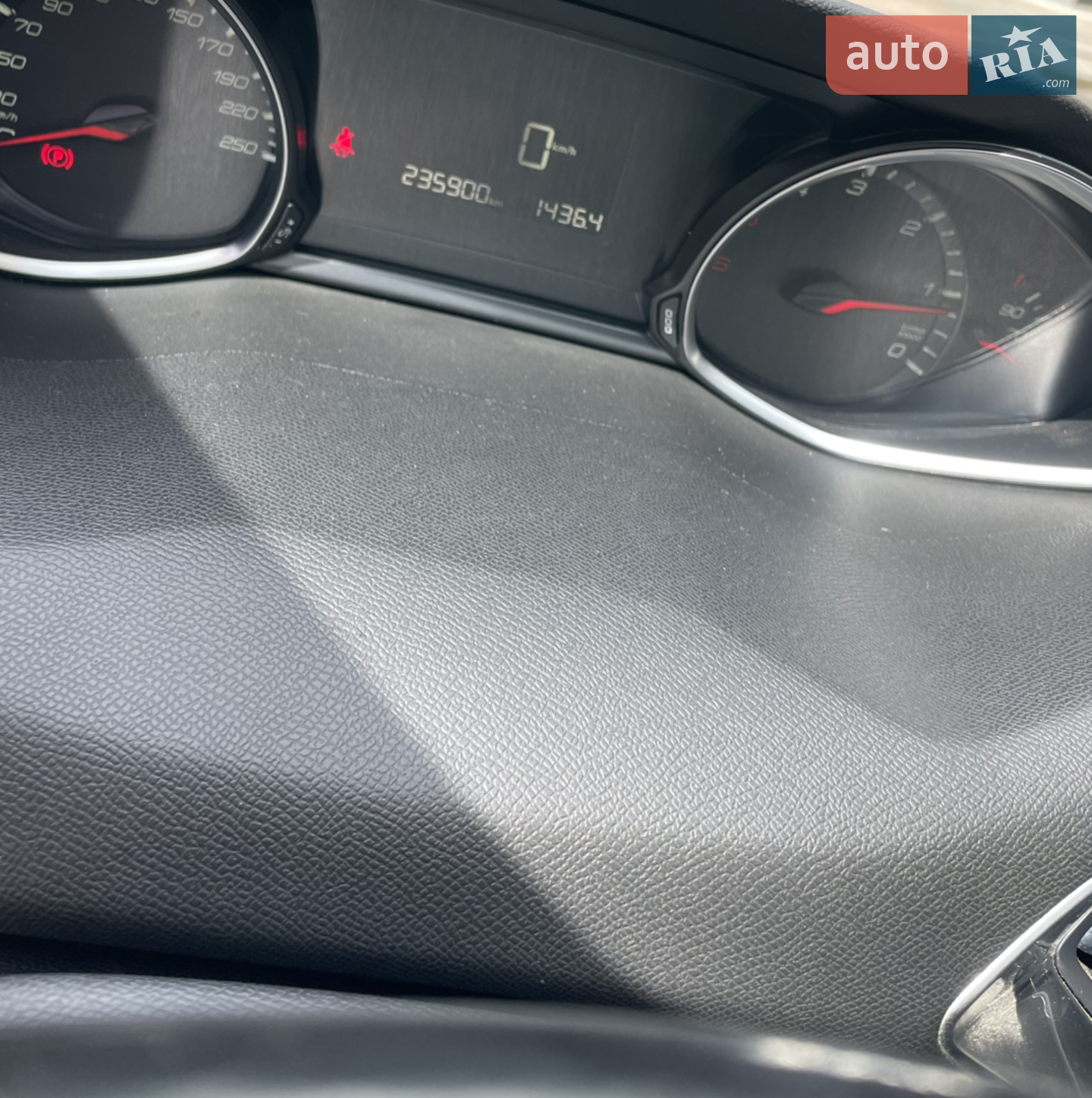 2015 Peugeot 308 - мініатюра 9