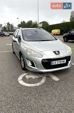 Универсал Peugeot 308 2011 в Киеве