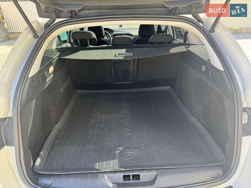 Универсал Peugeot 308 2014 в Коломые