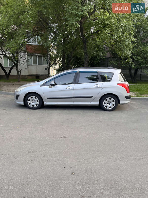 Універсал Peugeot 308 2012 в Києві