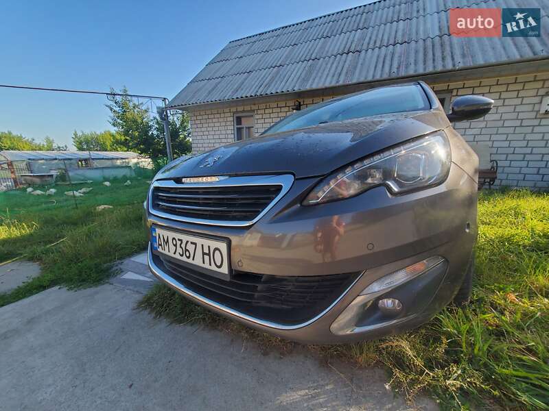 Peugeot 308 2015