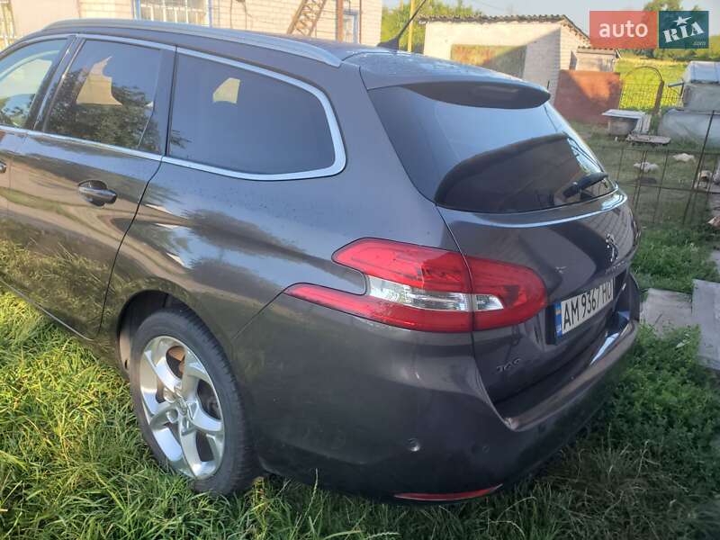 Універсал Peugeot 308 2015 в Житомирі