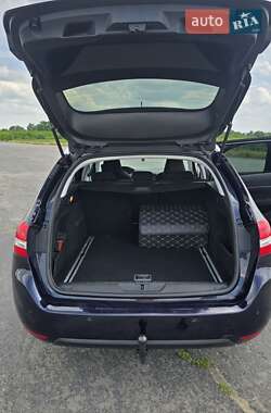 Універсал Peugeot 308 2015 в 