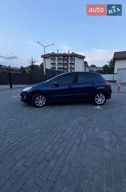 Хэтчбек Peugeot 308 2008 в 