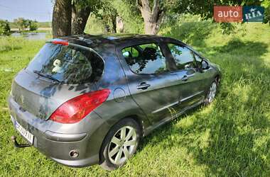Хэтчбек Peugeot 308 2008 в 