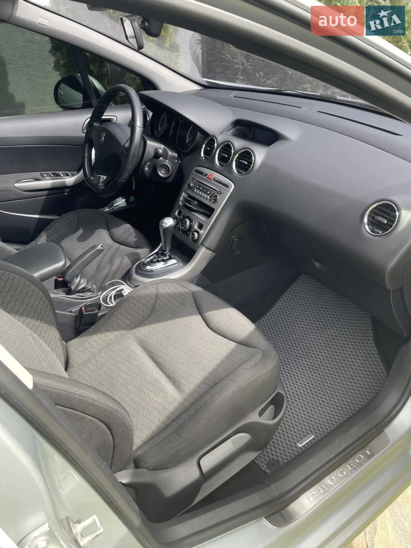 2010 Peugeot 308 - мініатюра 10