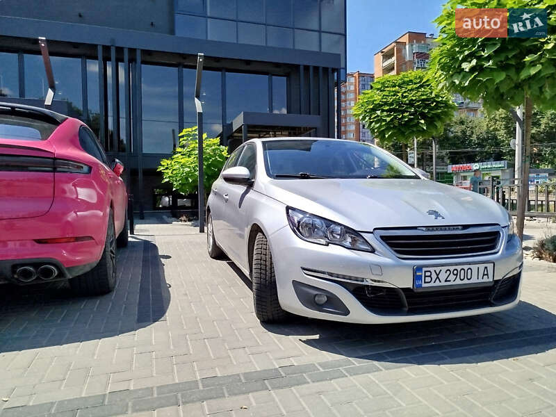Peugeot 308 2016