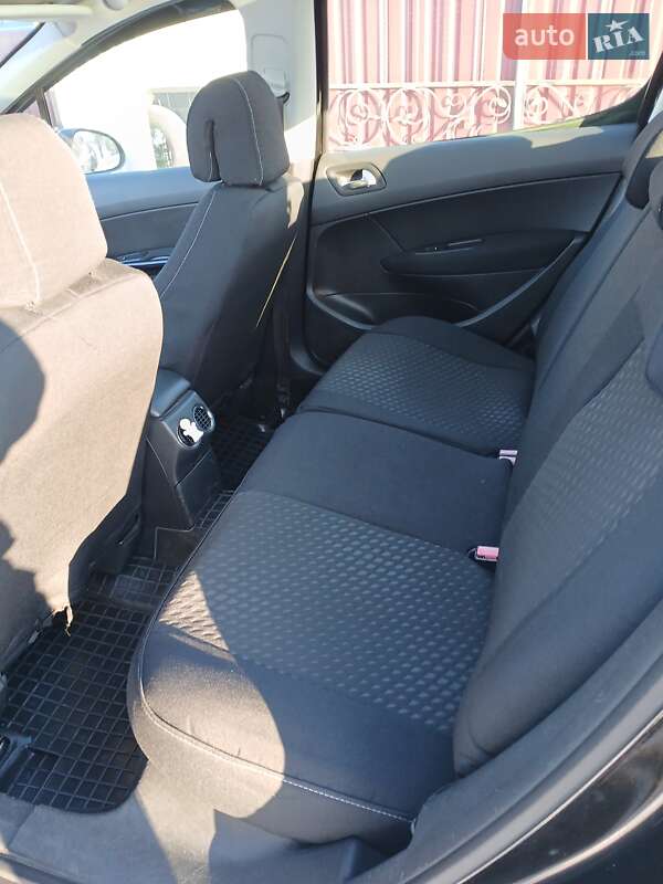 Хетчбек Peugeot 308 2008 в Черкасах