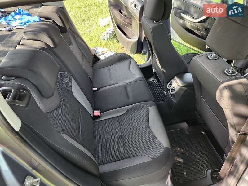 Хэтчбек Peugeot 308 2008 в Дубно фото 23 Хэтчбек Peugeot 308 2008 в Дубно