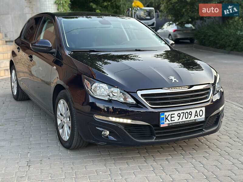 Peugeot 308 2016