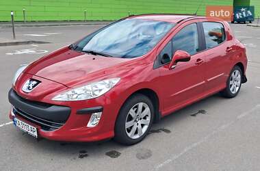 Хетчбек Peugeot 308 2011 в Києві